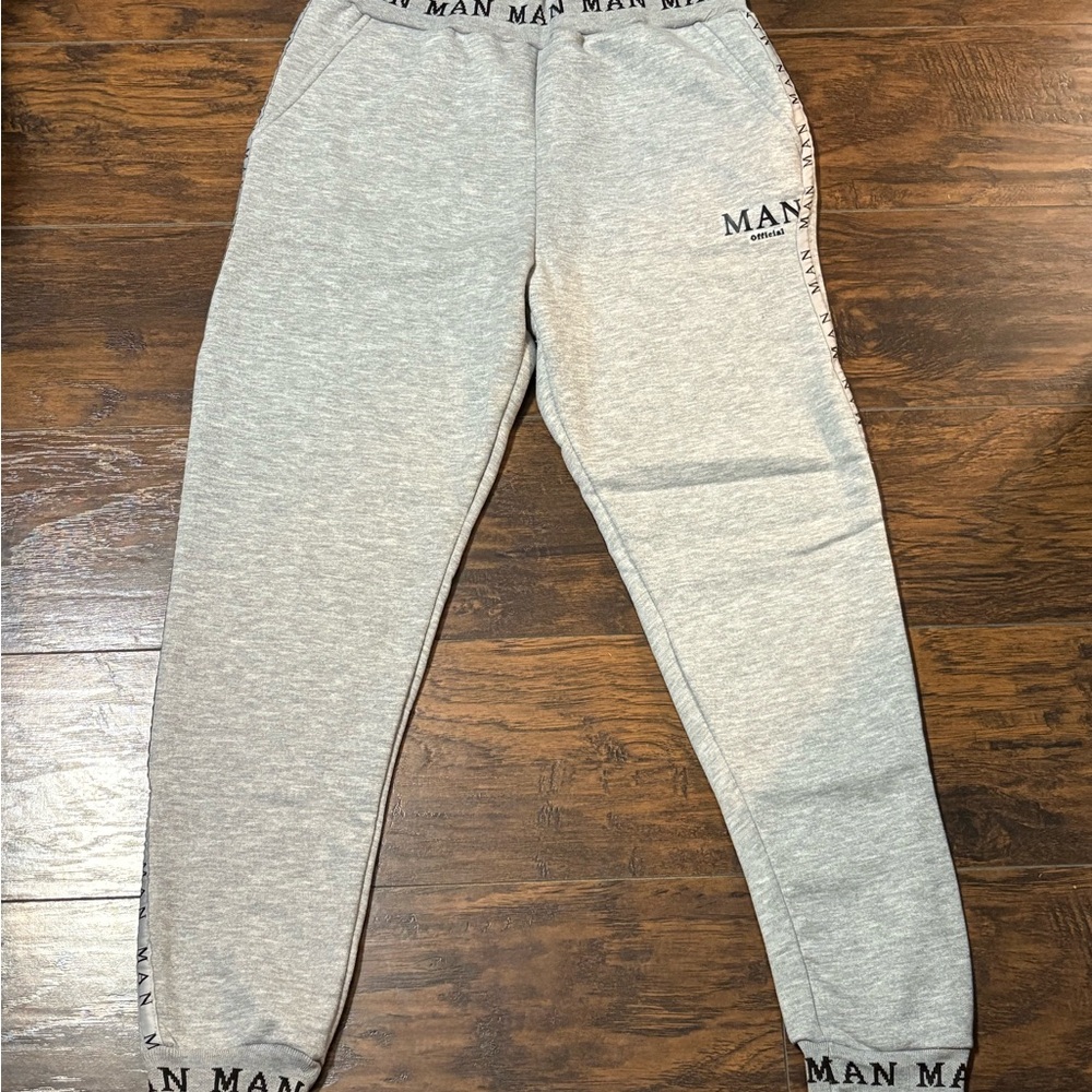 Boohoo Man Gray Tapered Joggers with MAN Logo size XL